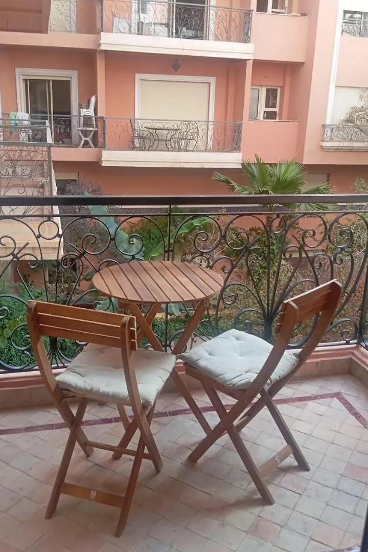 Beautiful, Great Equipped 122 M Holiday Apartment Near Majorelle Garden And Gueliz With Pool Views And A Large Balcony And Terrace マラケシュ モロッコ
